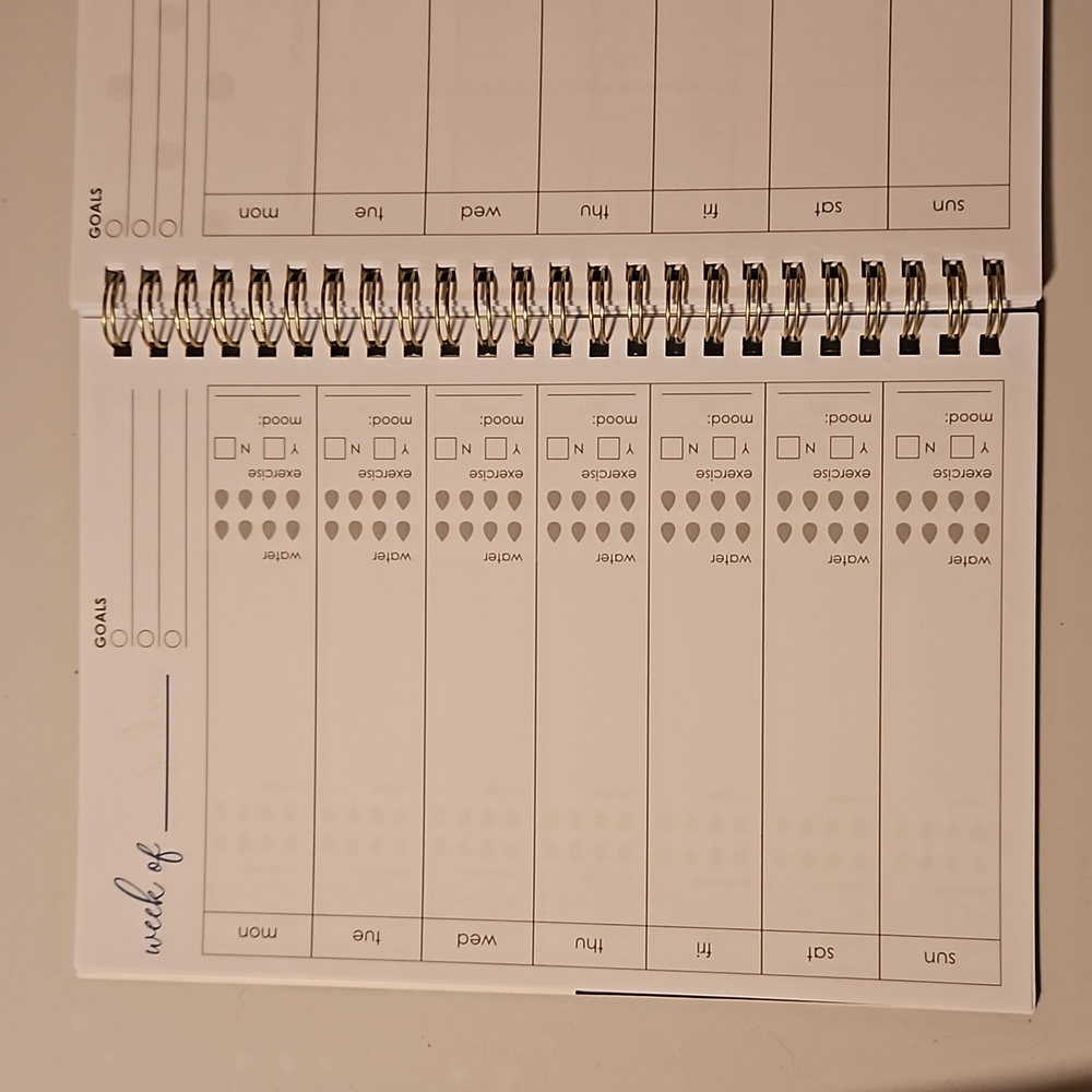 Undated planner - Picture 5 of 7